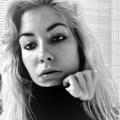 LizzyGirl from London